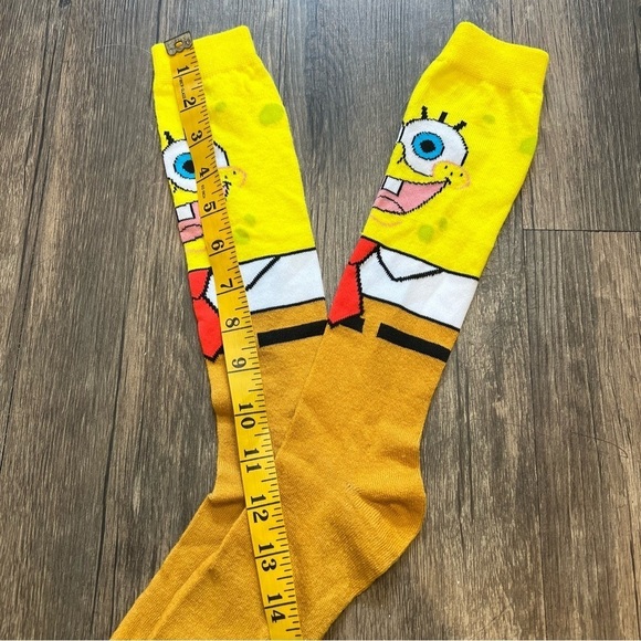 Sponge Bob Print Yellow Brown Long Socks Unisex One Size - Picture 9 of 9